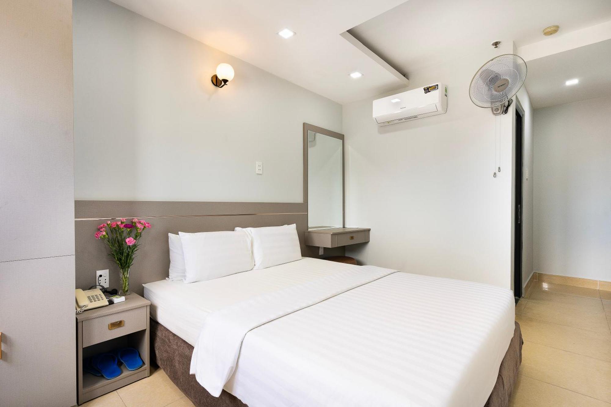 Lucky Star Hotel Nguyen Trai Q5 Хошимин Екстериор снимка